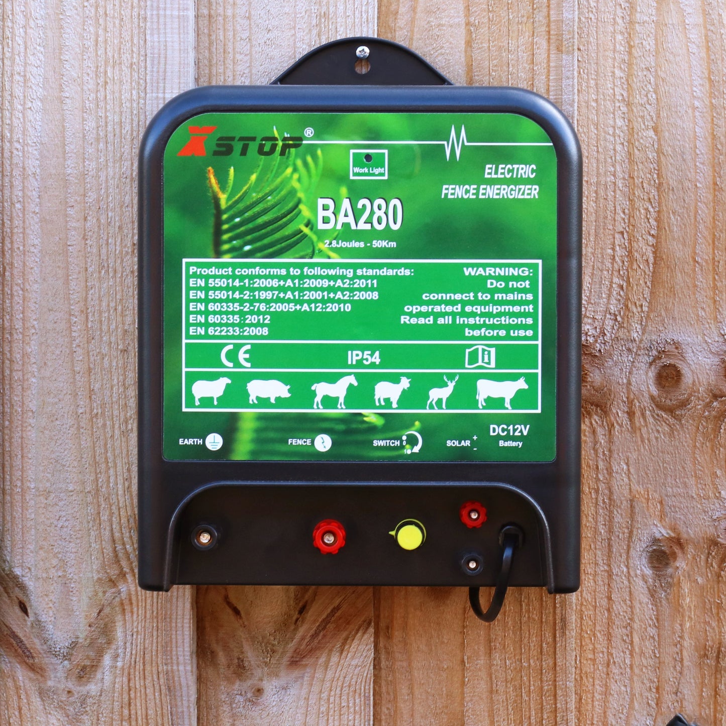 BA280 12v Battery Powered Electric Fence Energiser 1.6J - 30Km | X-Stop